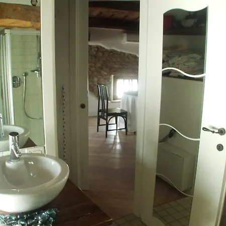 Casa Fiorina Bed & Breakfast Miane