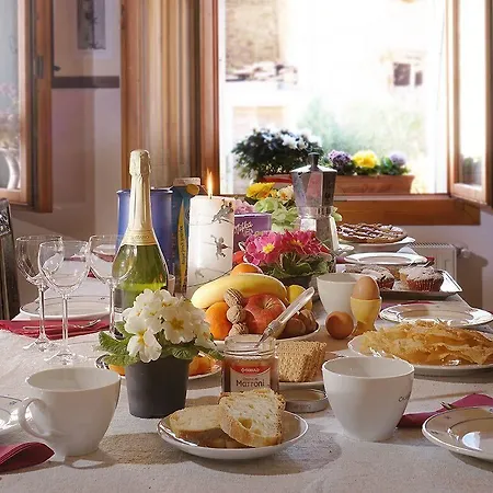 Casa Fiorina Bed & Breakfast Miane